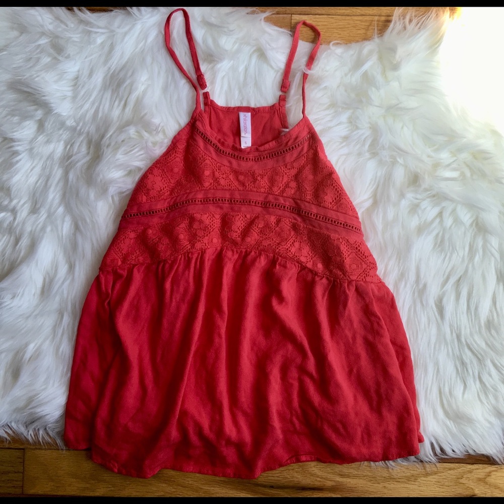 Xhilaration pink tank top
